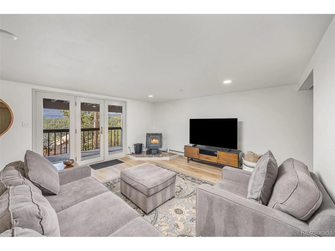 Photo of 14 Sundown Trl
