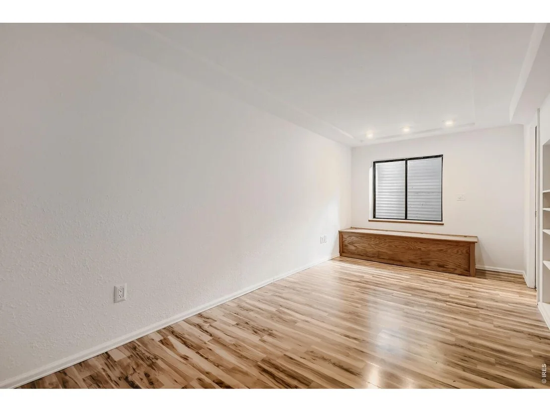 Photo of 4865 Kings Ridge Blvd