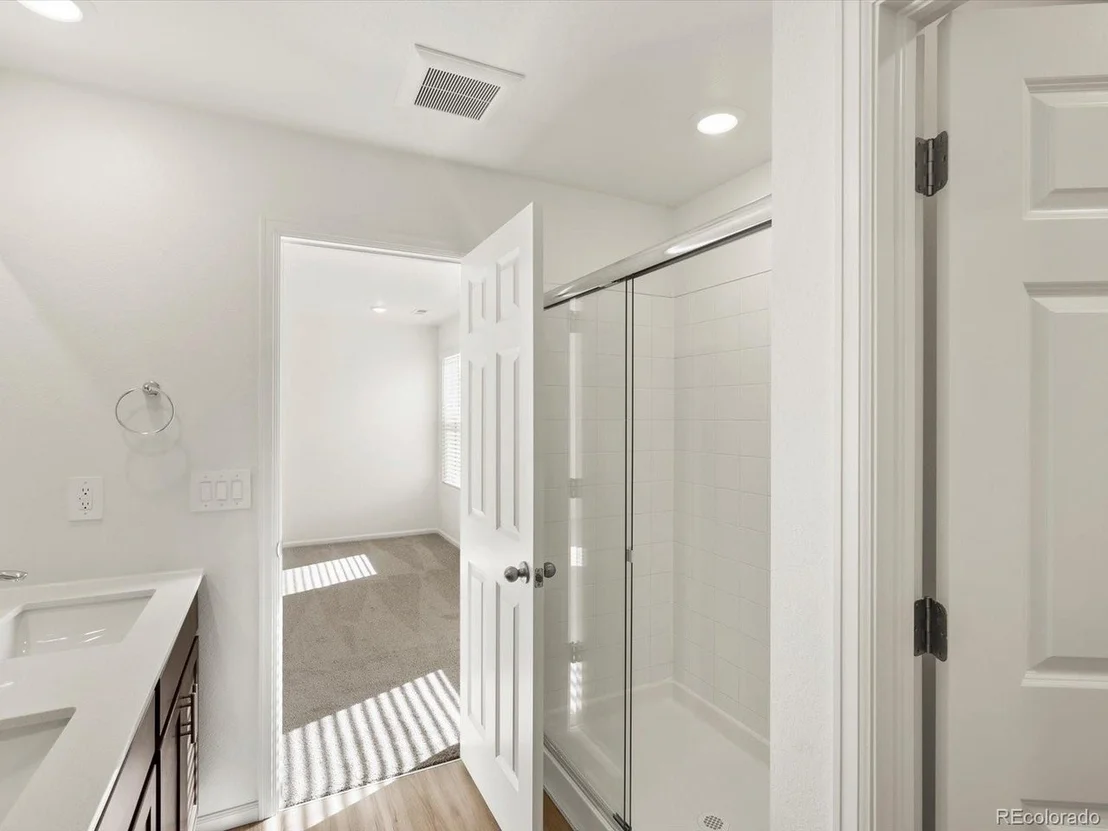 Photo of 4611 Sunsplash Way