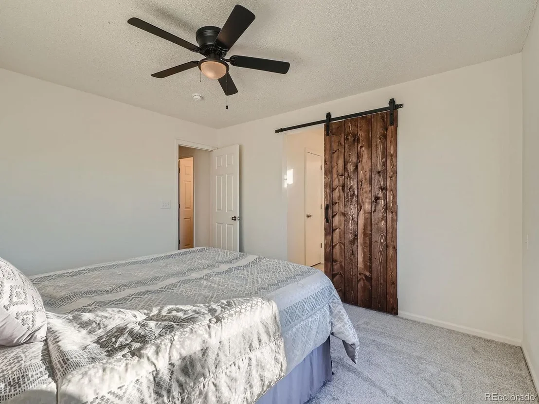 Photo of 5297 Suffolk Cir