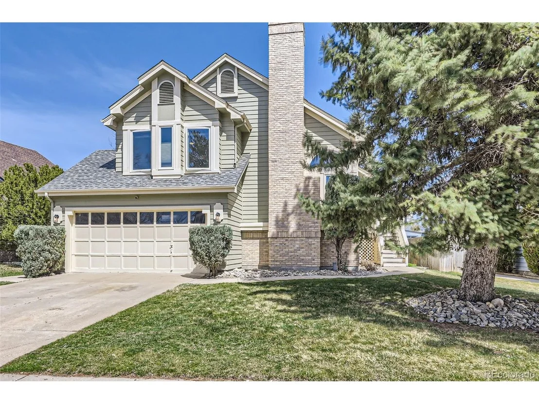 Photo of 9724 Iris St