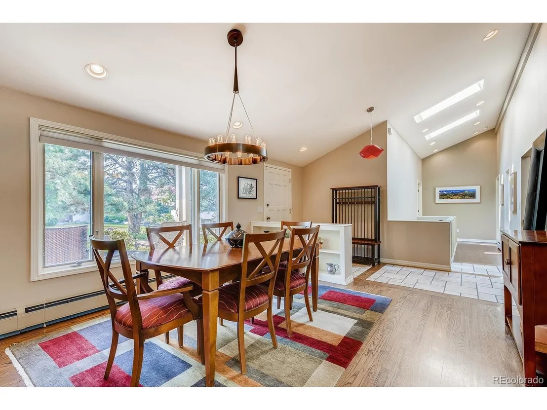 Photo of 2750 Howell Rd