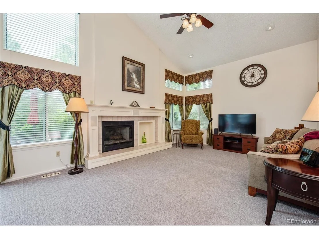 Photo of 9611 Sterling Dr