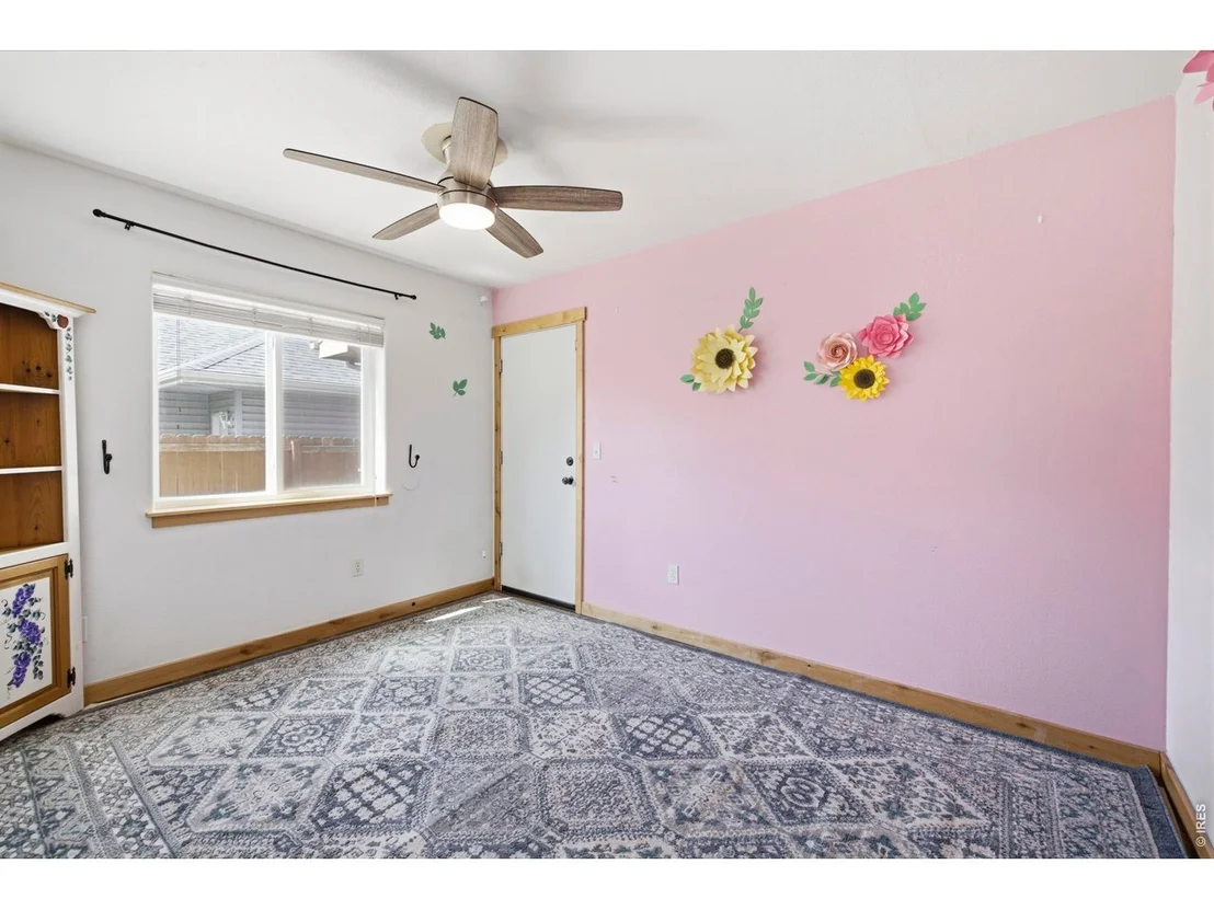 Photo of 75 Lodgepole Dr
