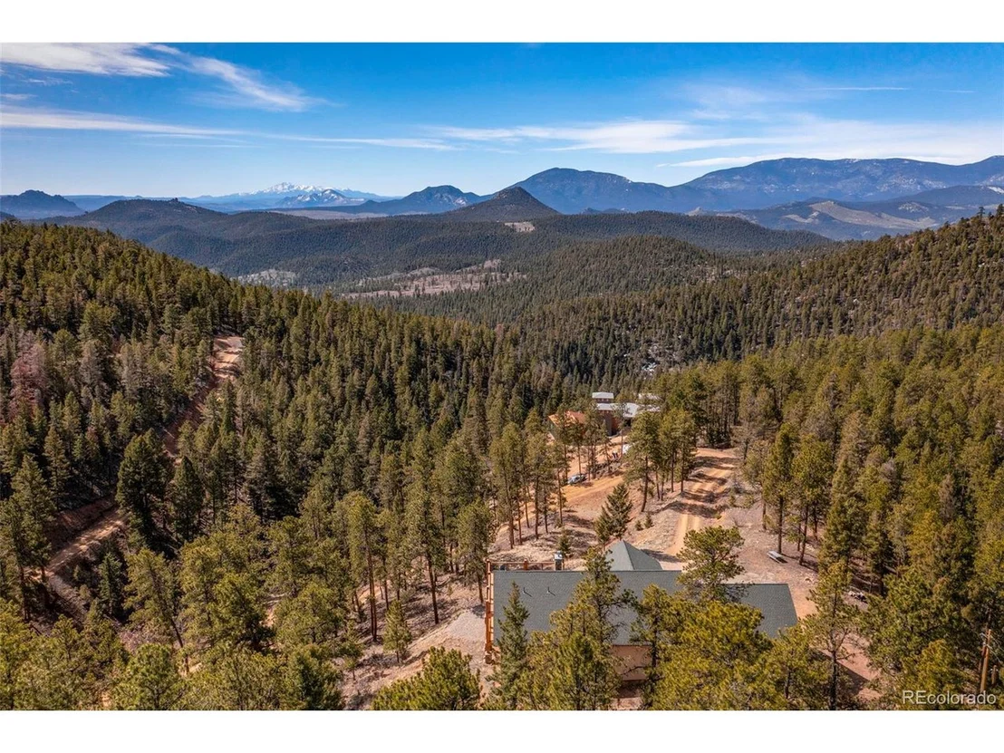 Photo of 25811 Rampart Ln