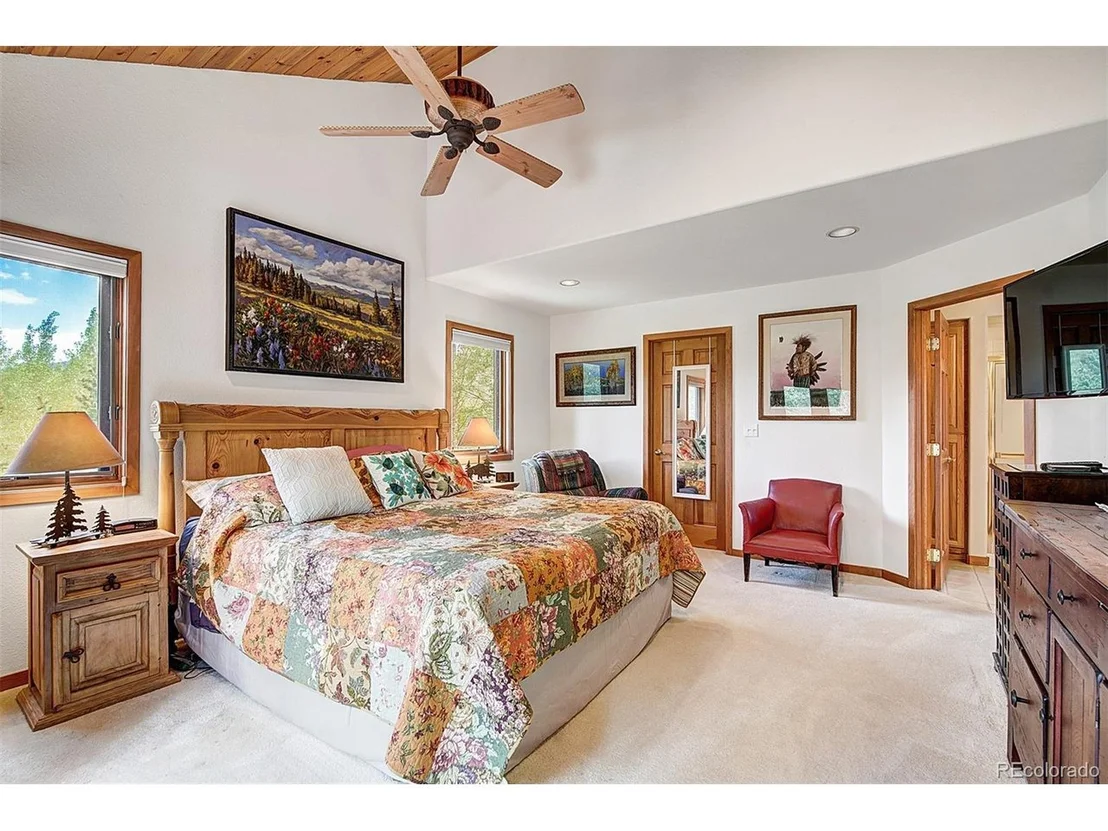 Photo of 1690 Falcon Cir