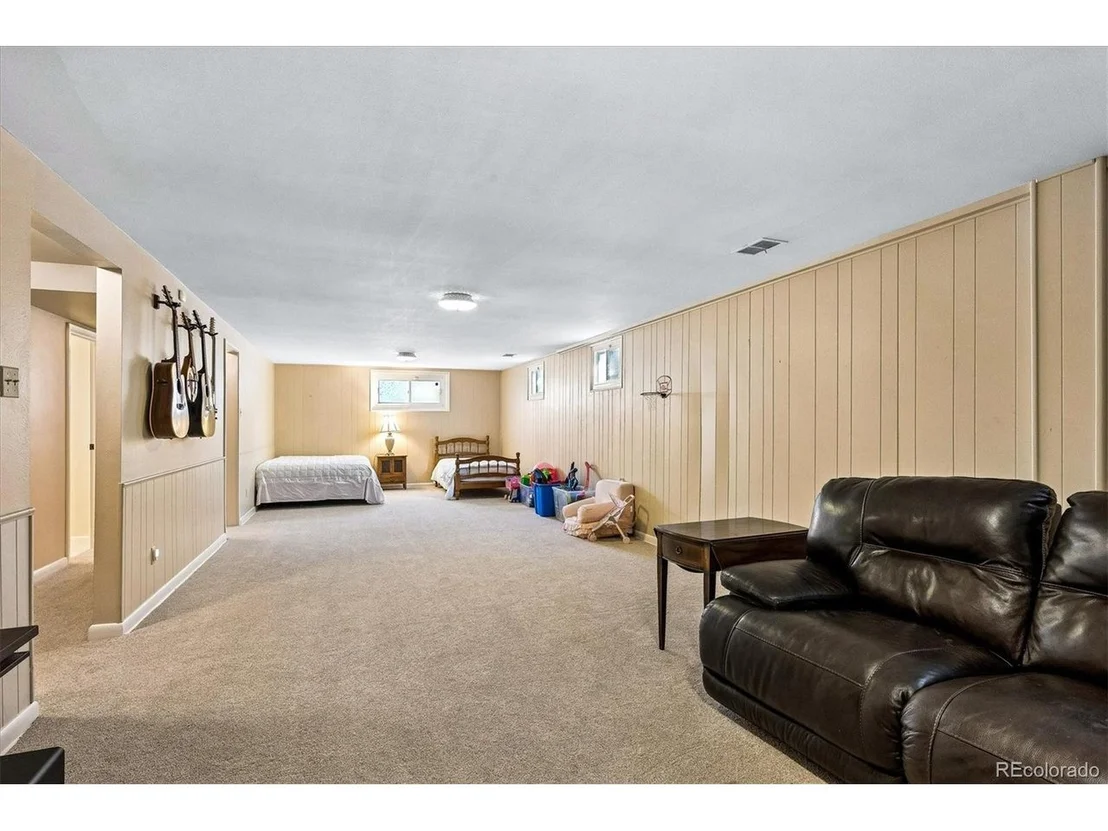 Photo of 8264 E Kenyon Dr