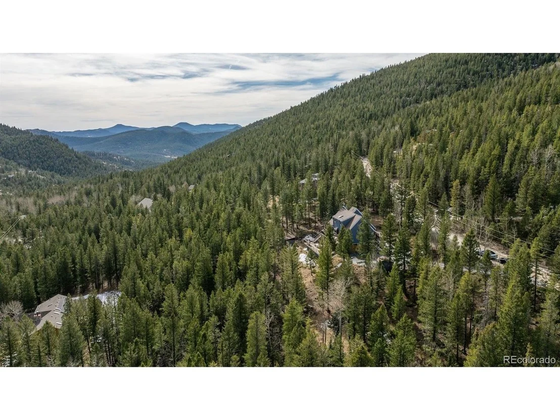 Photo of 212 Juniper Ln