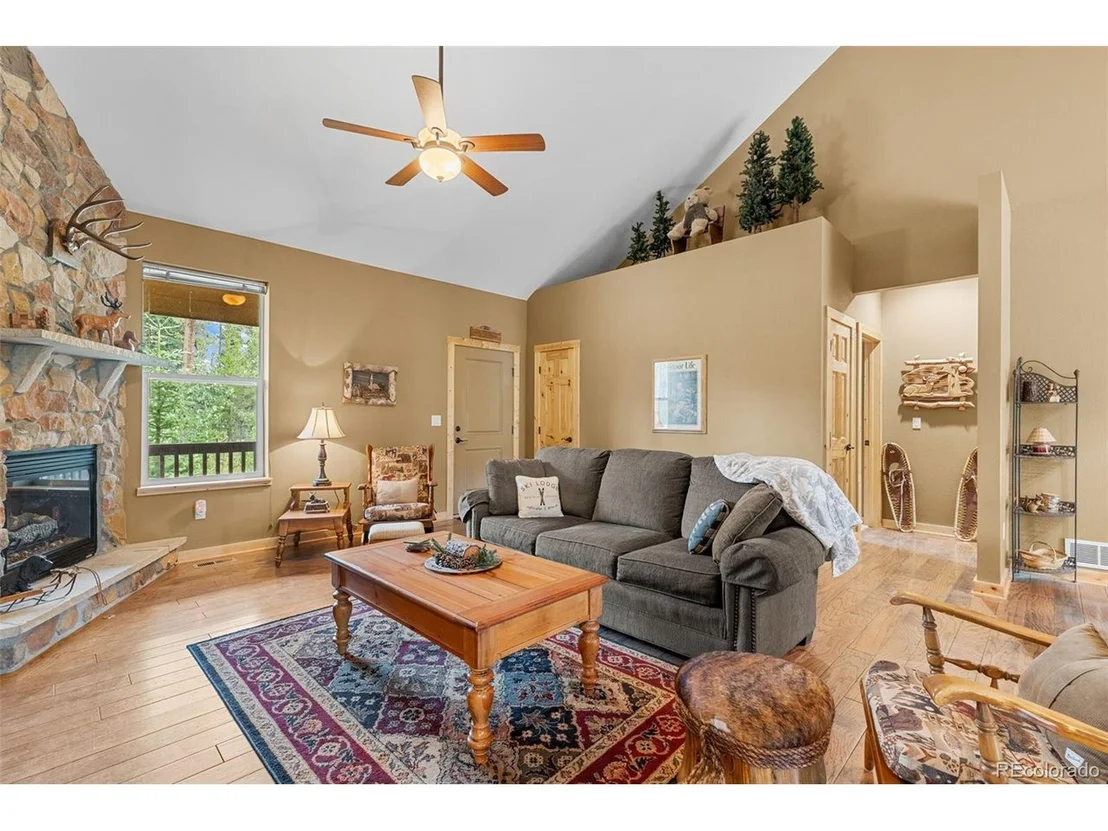 Photo of 1224 Circle 73