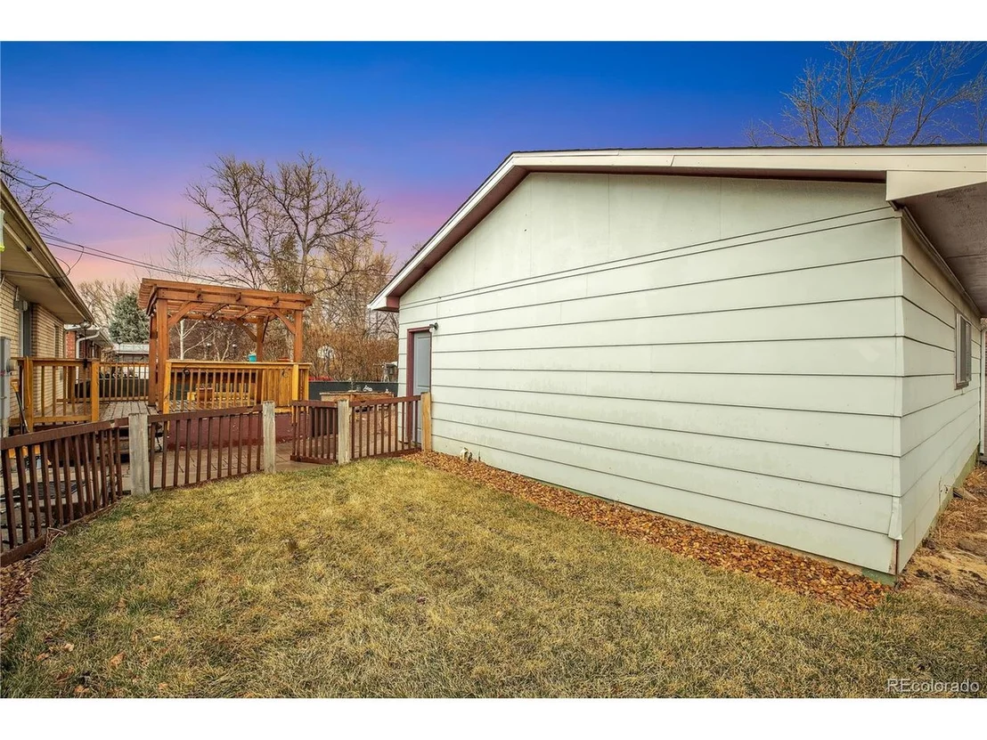 Photo of 1732 Centennial Dr