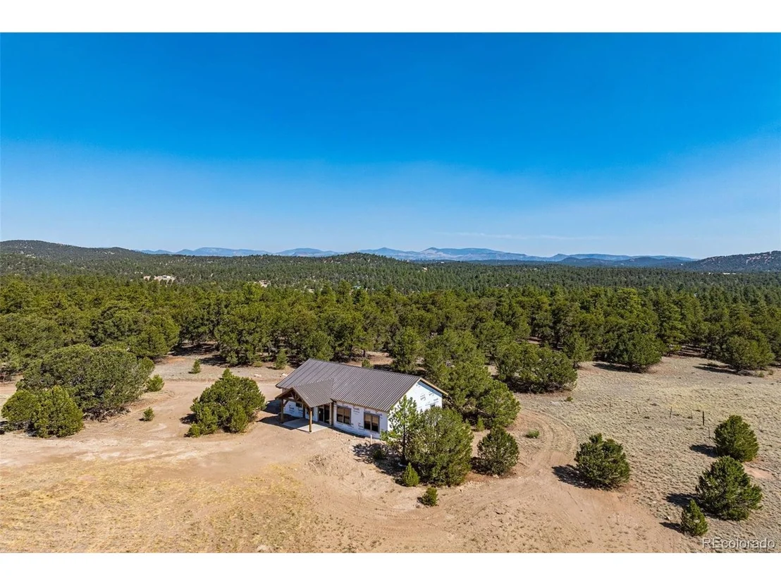 Photo of 312 16th Trl
