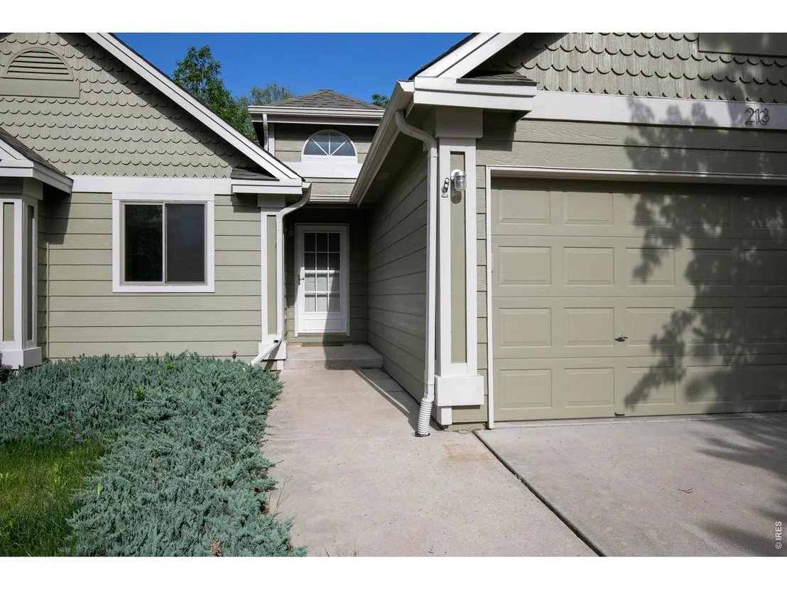 Photo of 213 Welch Dr