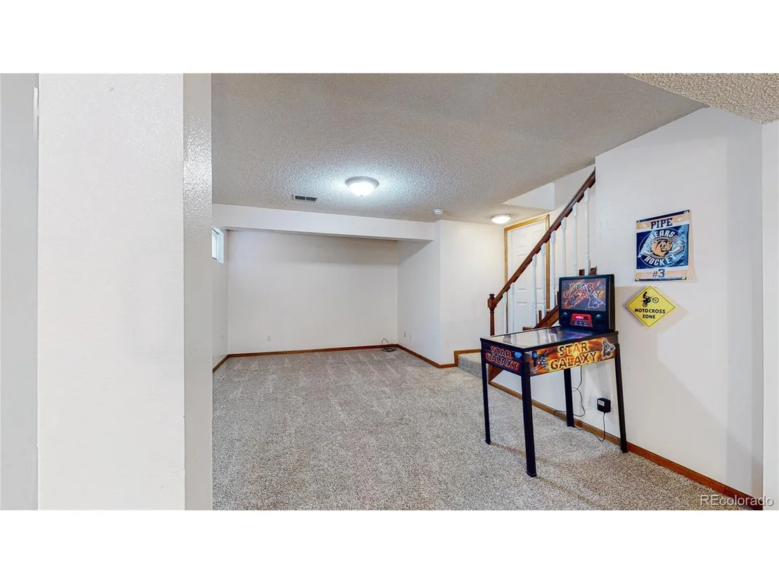 Photo of 2596 54th Ave