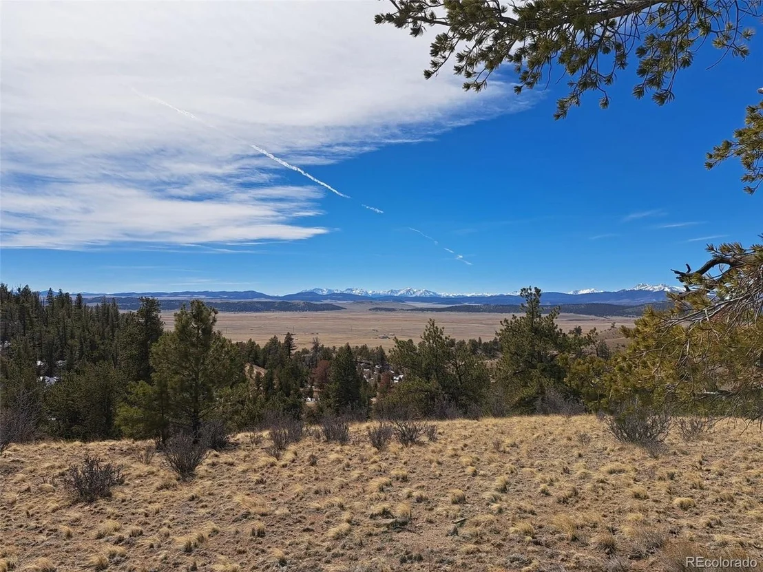 Photo of 369 Summit Rd