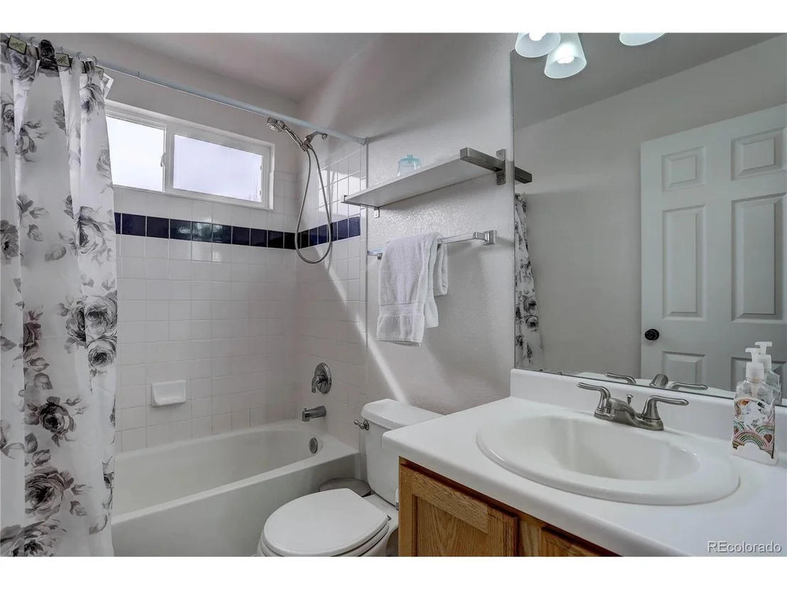 Photo of 5347 Rhyolite Way