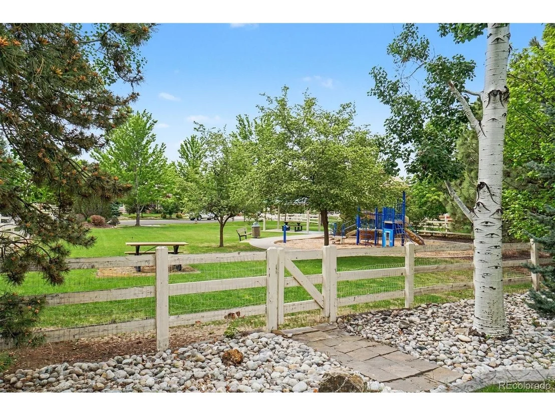 Photo of 4566 Castle Cir