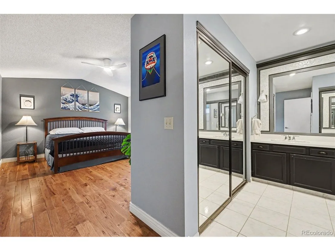 Photo of 454 Old Stone Dr