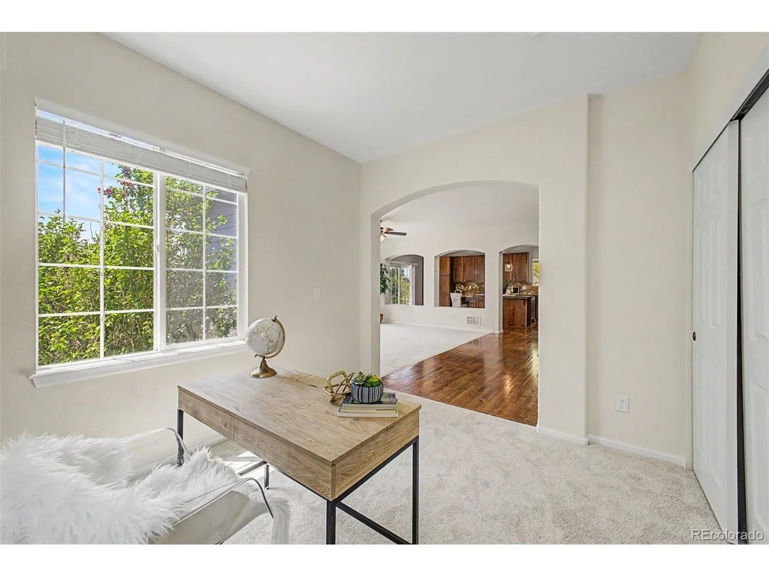 Photo of 2829 Breezy Ln