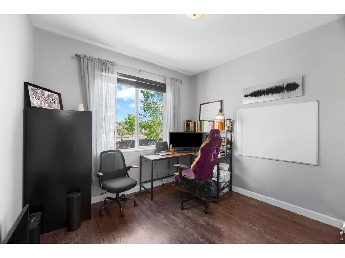 Photo of 6386 Mayfair Ave