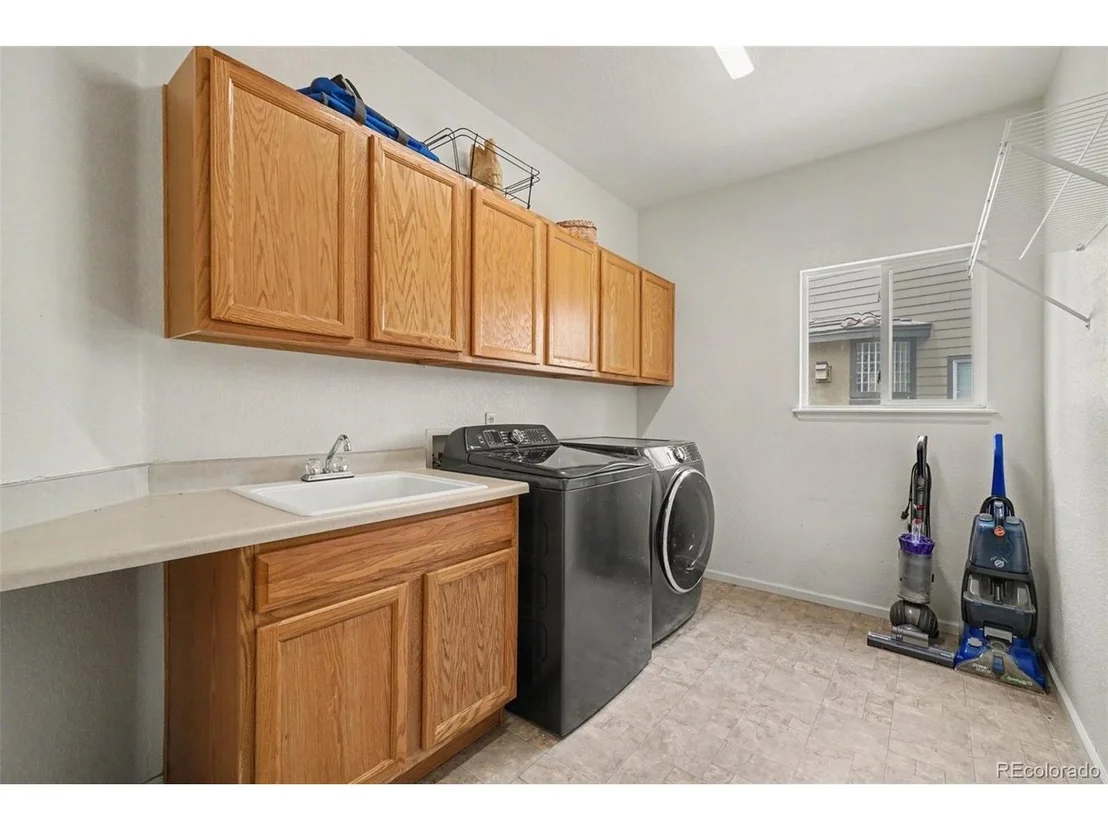 Photo of 4566 Castle Cir