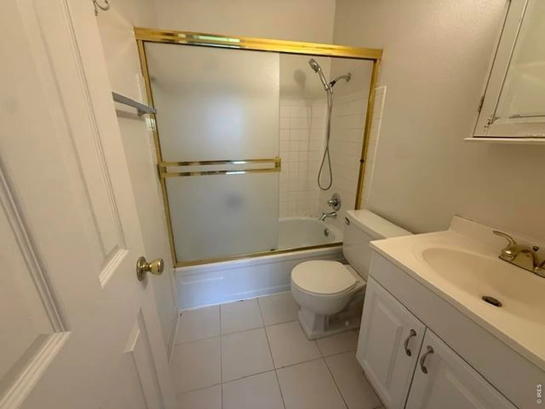 Photo of Unit 203 at 5124 Williams Fork Trl