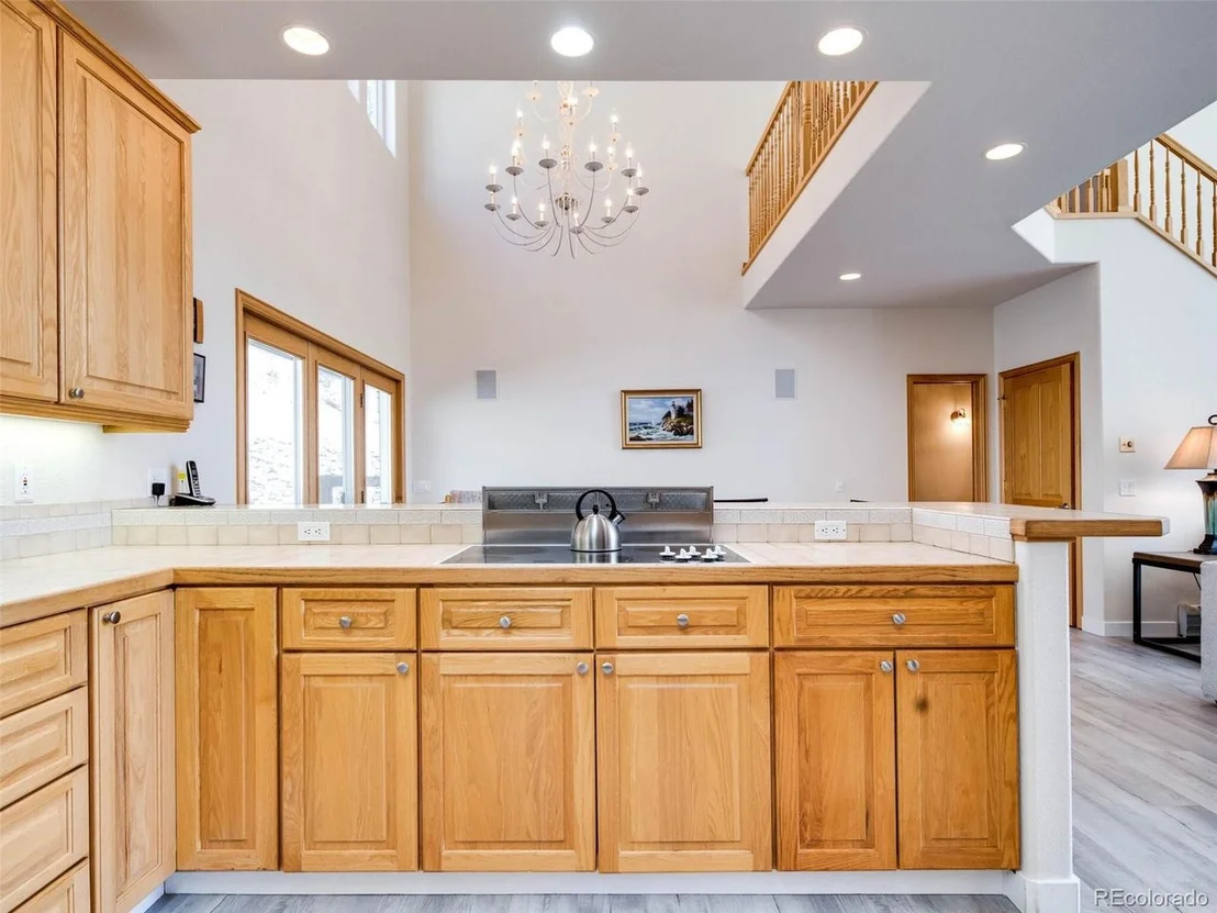 Photo of 180 Nuthatch Rd