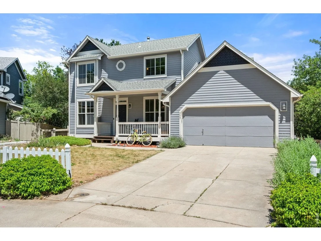 Photo of 339 Lodgewood Pt