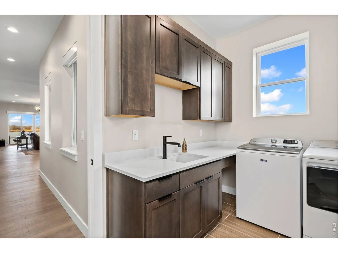 Photo of 754 Beachside Dr