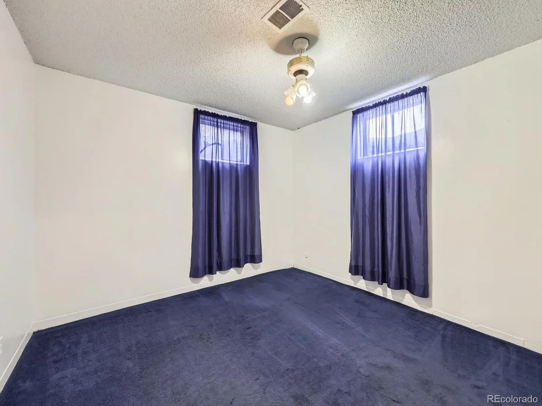 Photo of 11338 Fowler Dr
