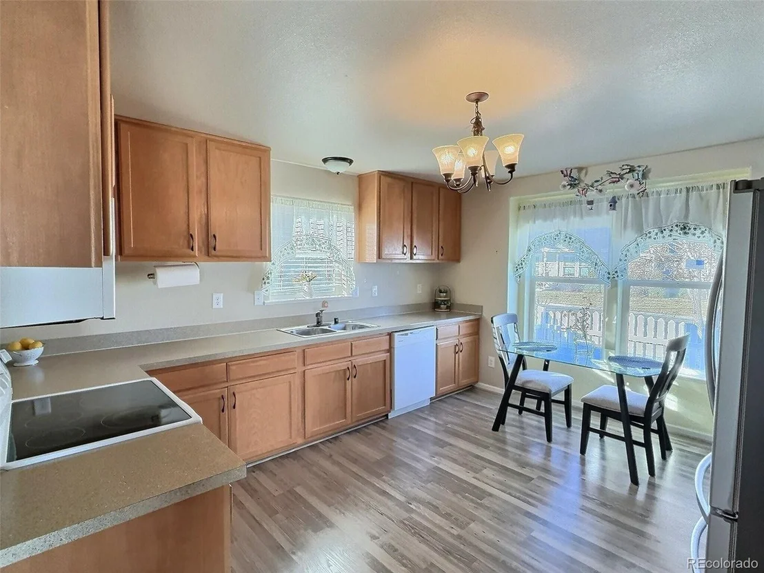 Photo of 7982 Larkspur Cir