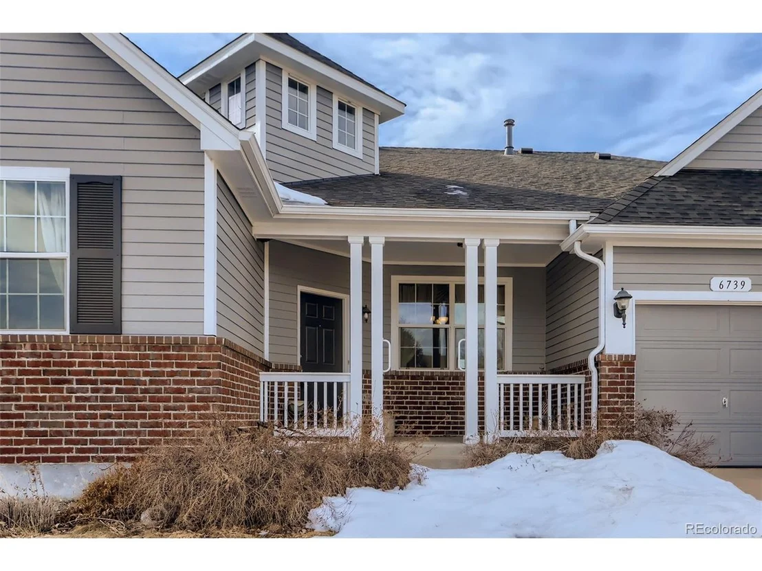 Photo of 6739 Thistle Ridge Ave