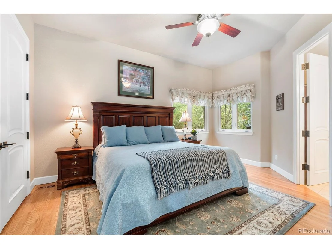 Photo of 7723 Devinney Ct