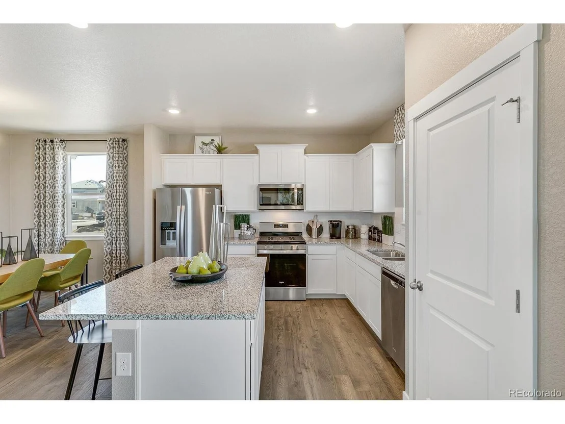Photo of 709 Lake Emerson Rd