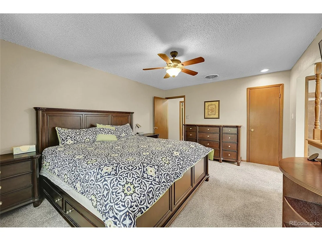 Photo of 12844 Columbine Cir