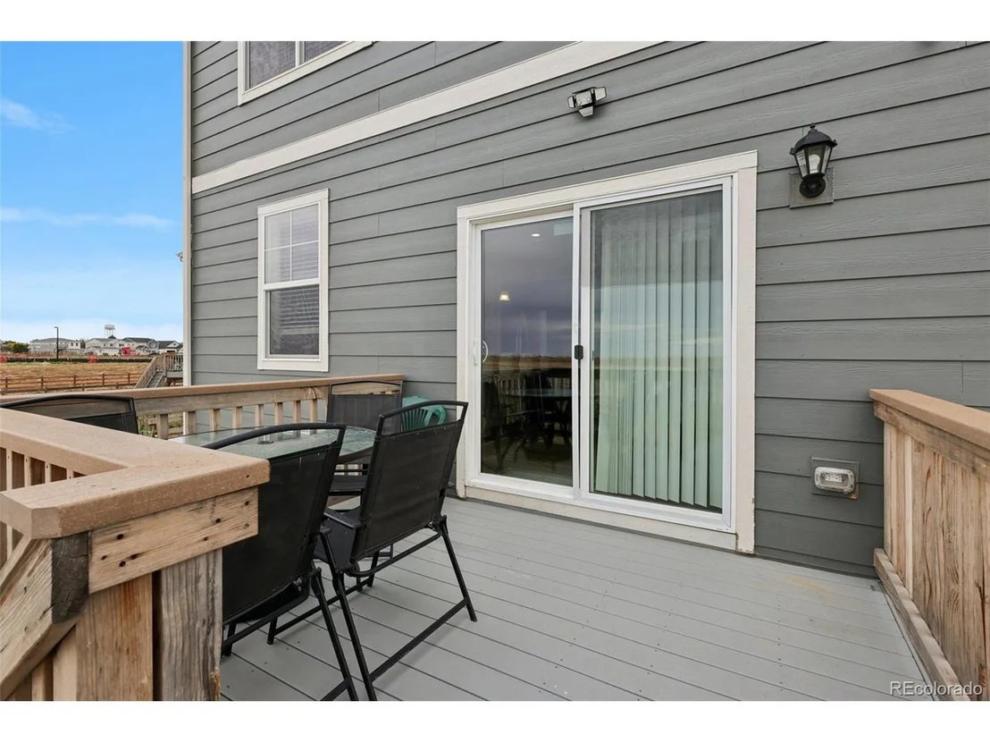 Photo of 45877 Orchid Ave