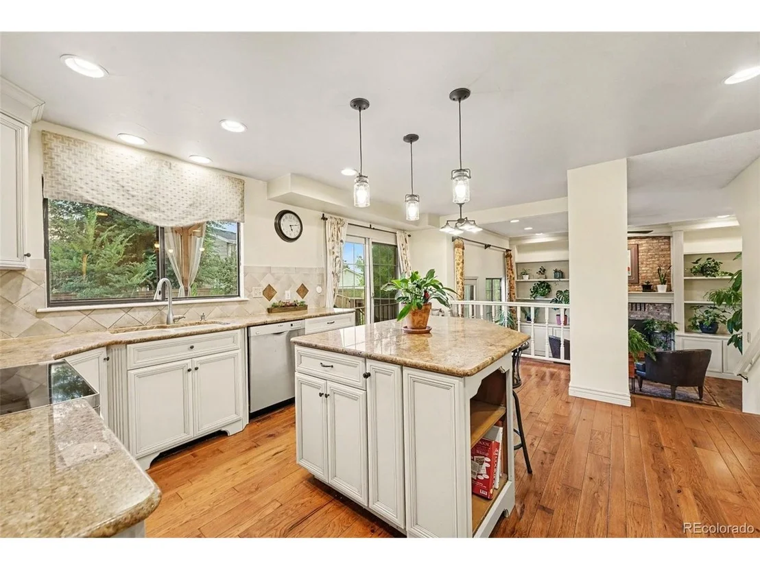 Photo of 454 Old Stone Dr