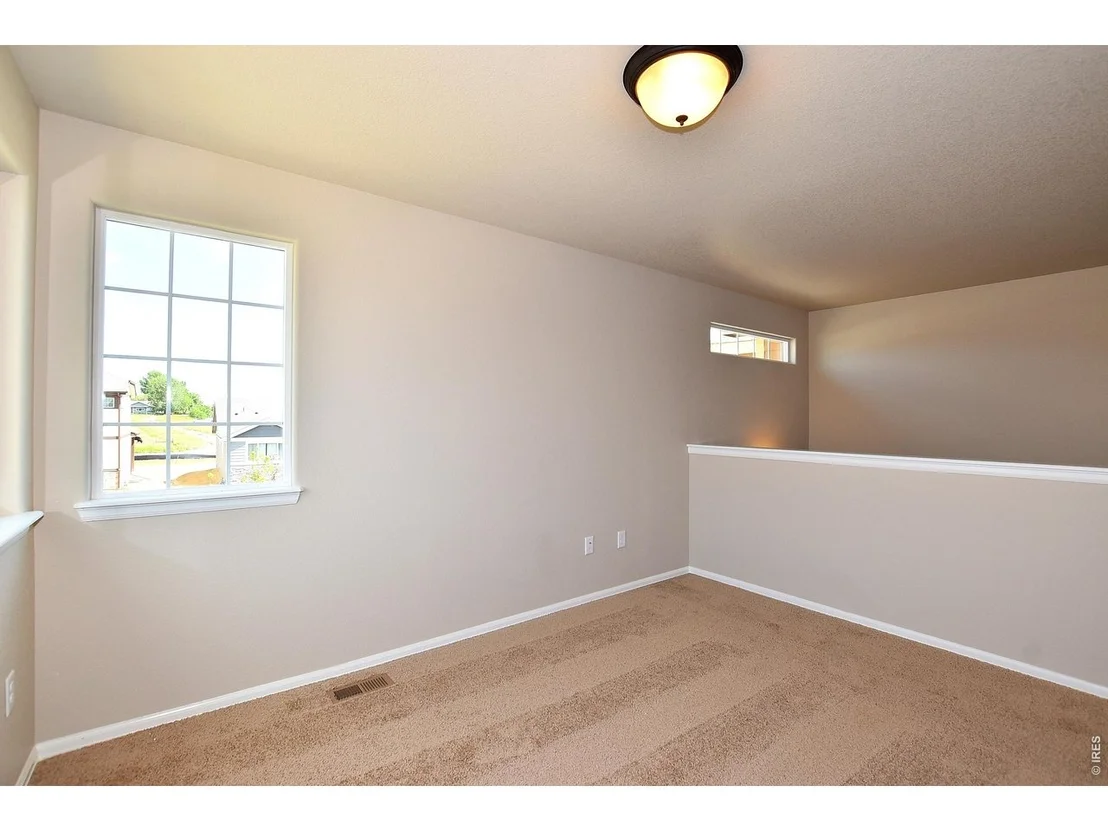 Photo of 2424 Juno Ln
