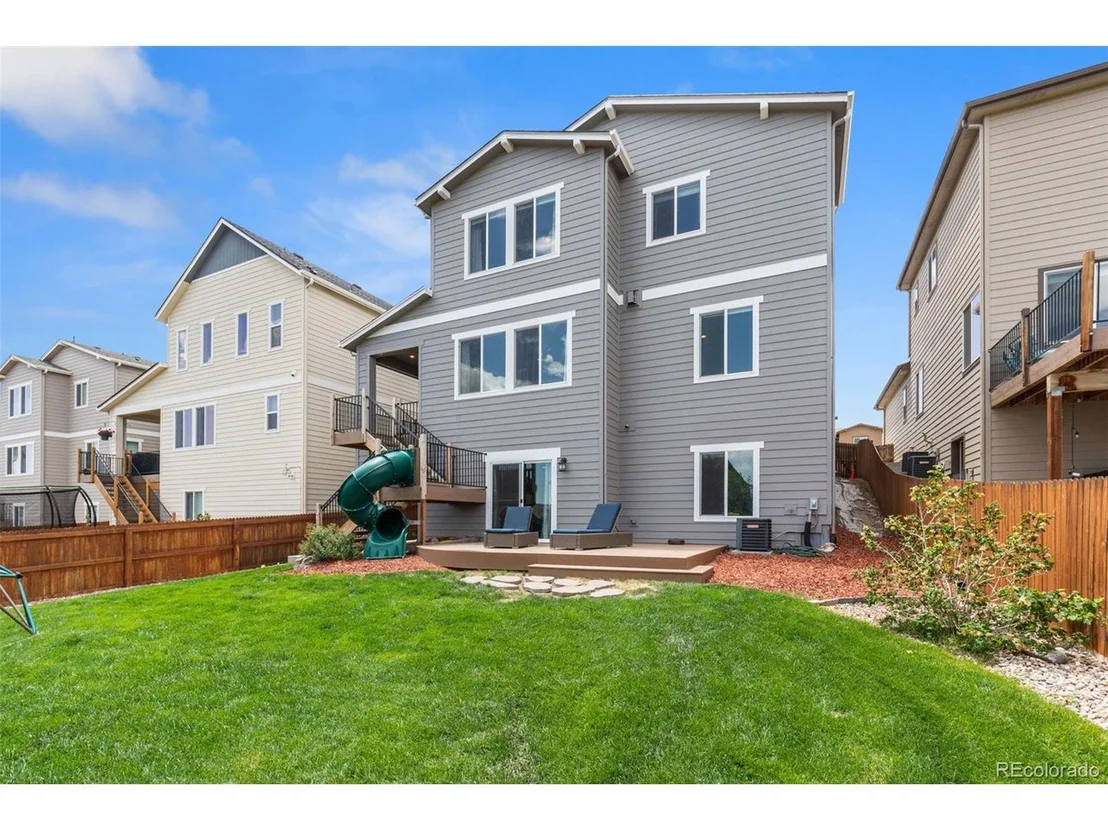 Photo of 1674 Ghost Dance Cir
