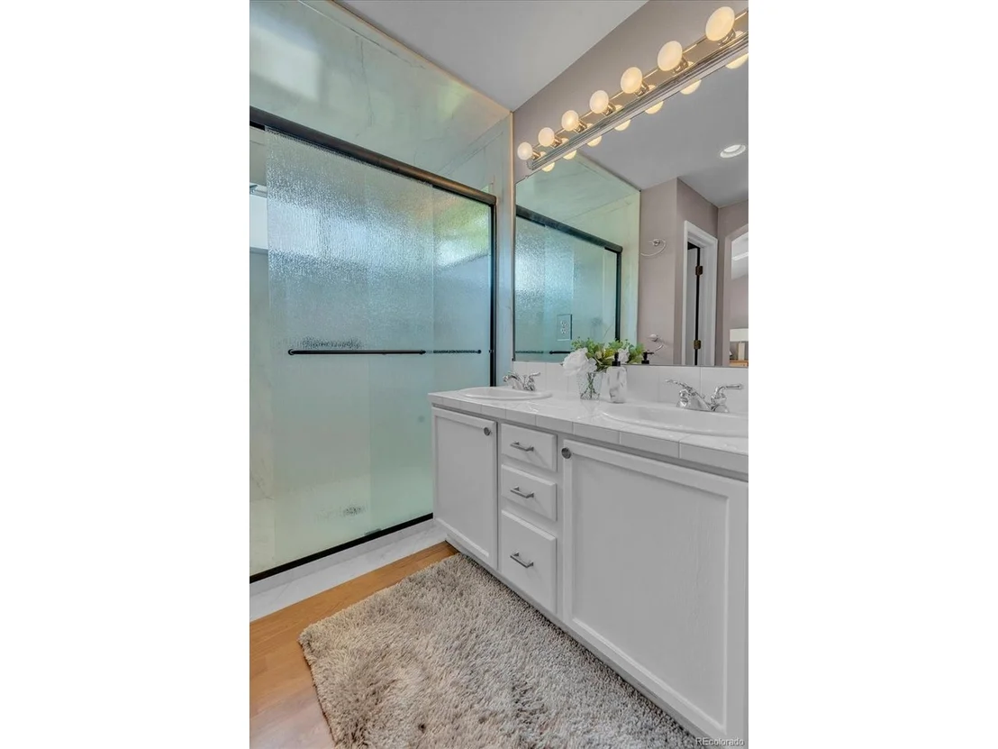 Photo of 12527 Dexter Way