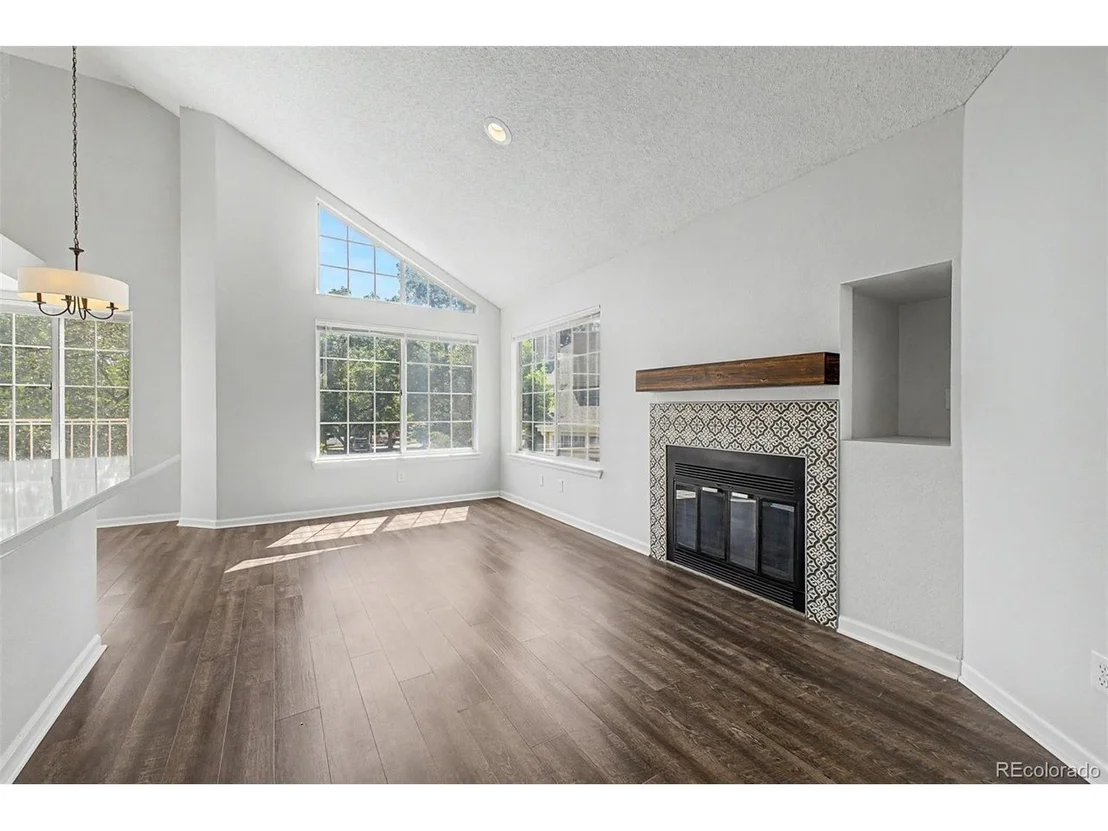 Photo of Unit D at 4883 White Rock Cir