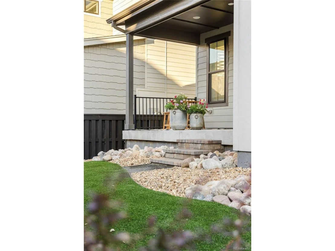 Photo of 11103 Cloud Shadow St