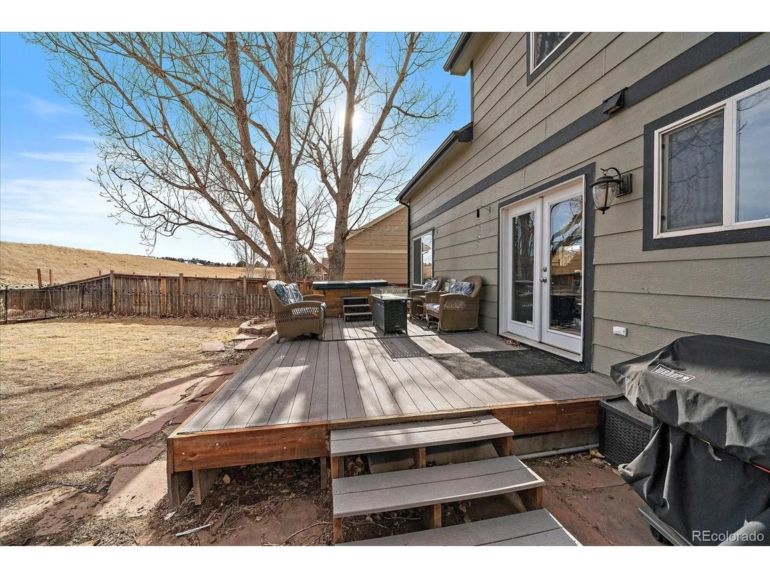 Photo of 700 Mango Dr