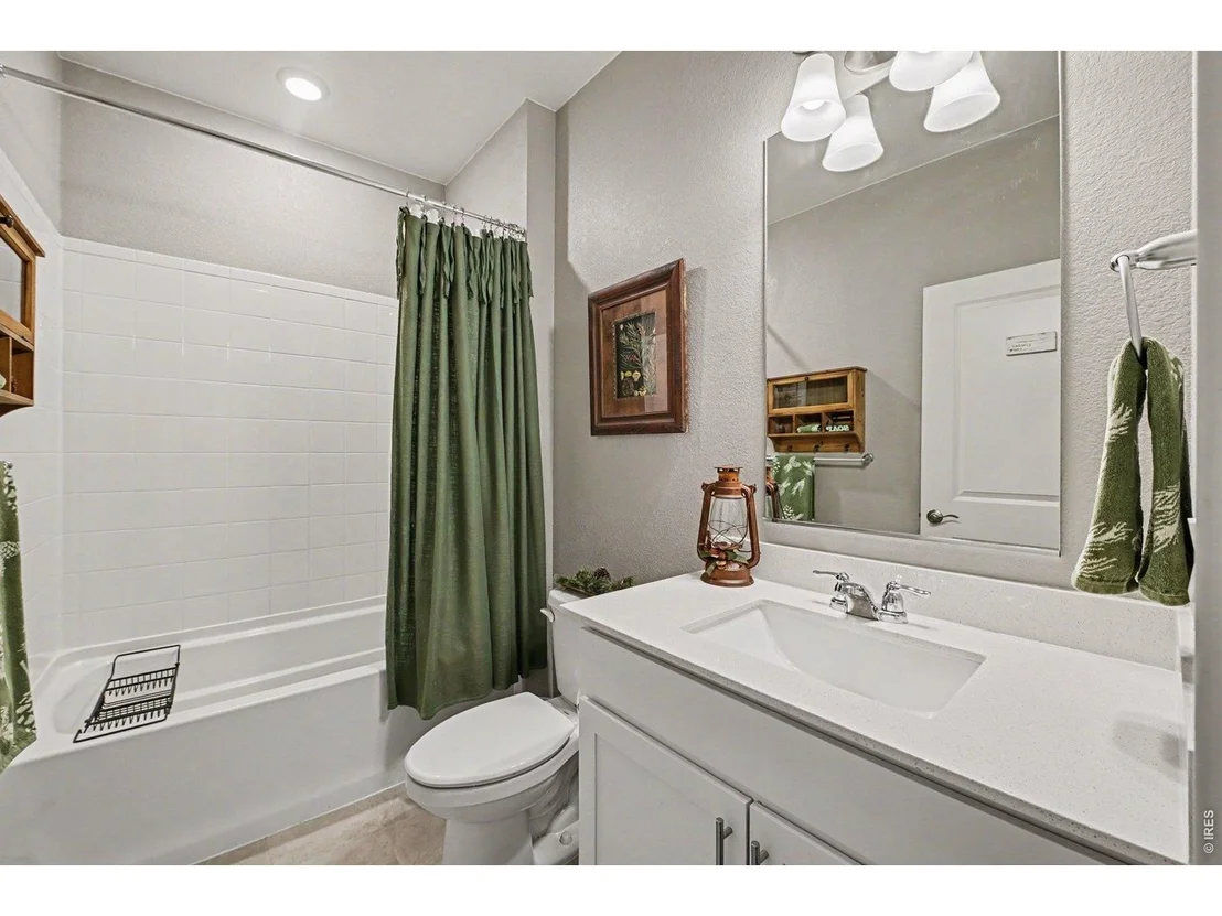 Photo of 1857 Knobby Pine Dr