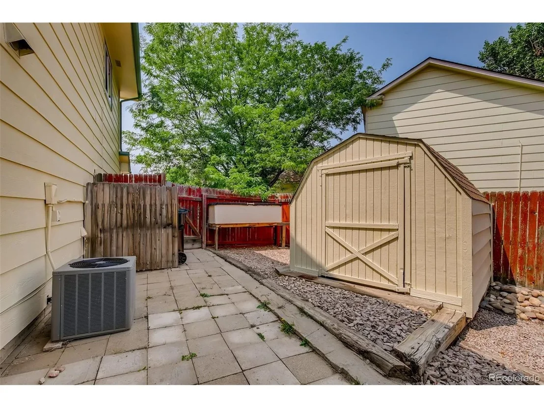 Photo of 642 Howe Cir