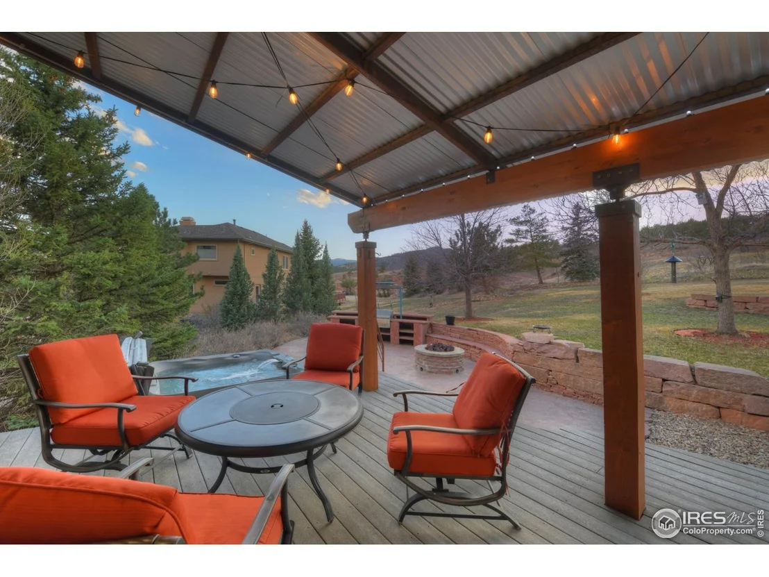 Photo of 385 Vasquez Ct