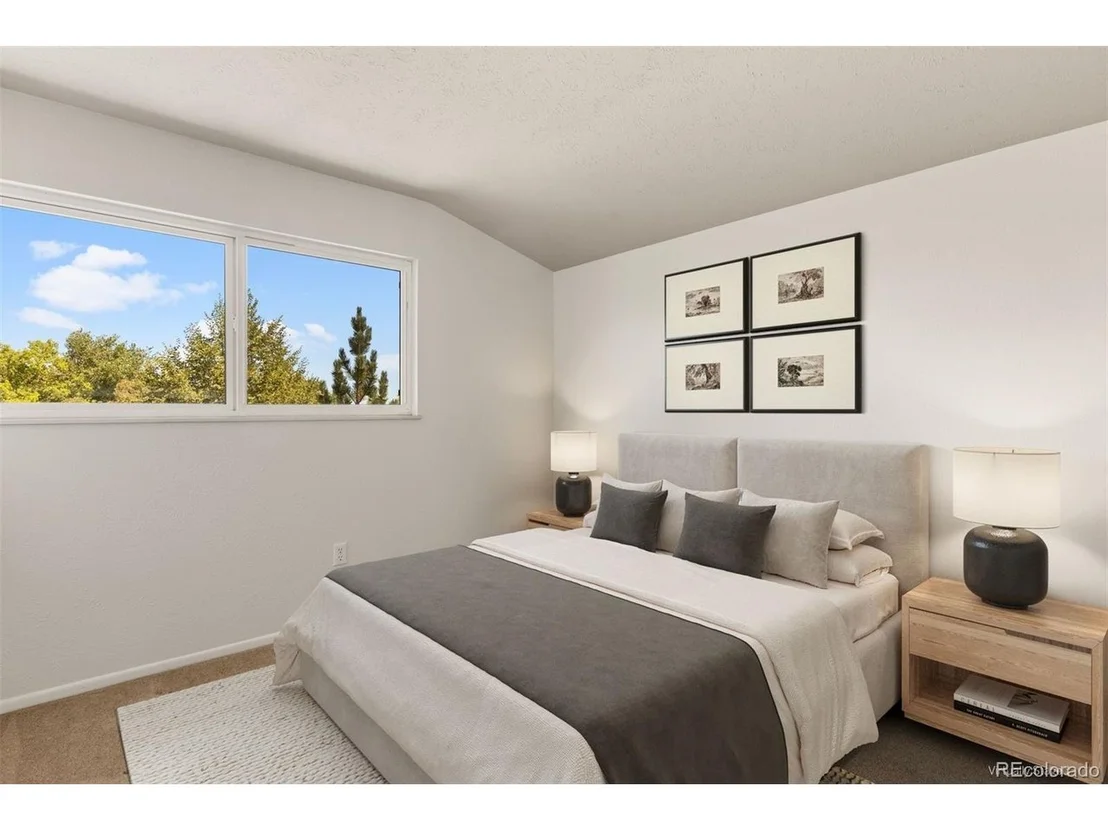 Photo of Unit D at 1325 Bear Mountain Dr