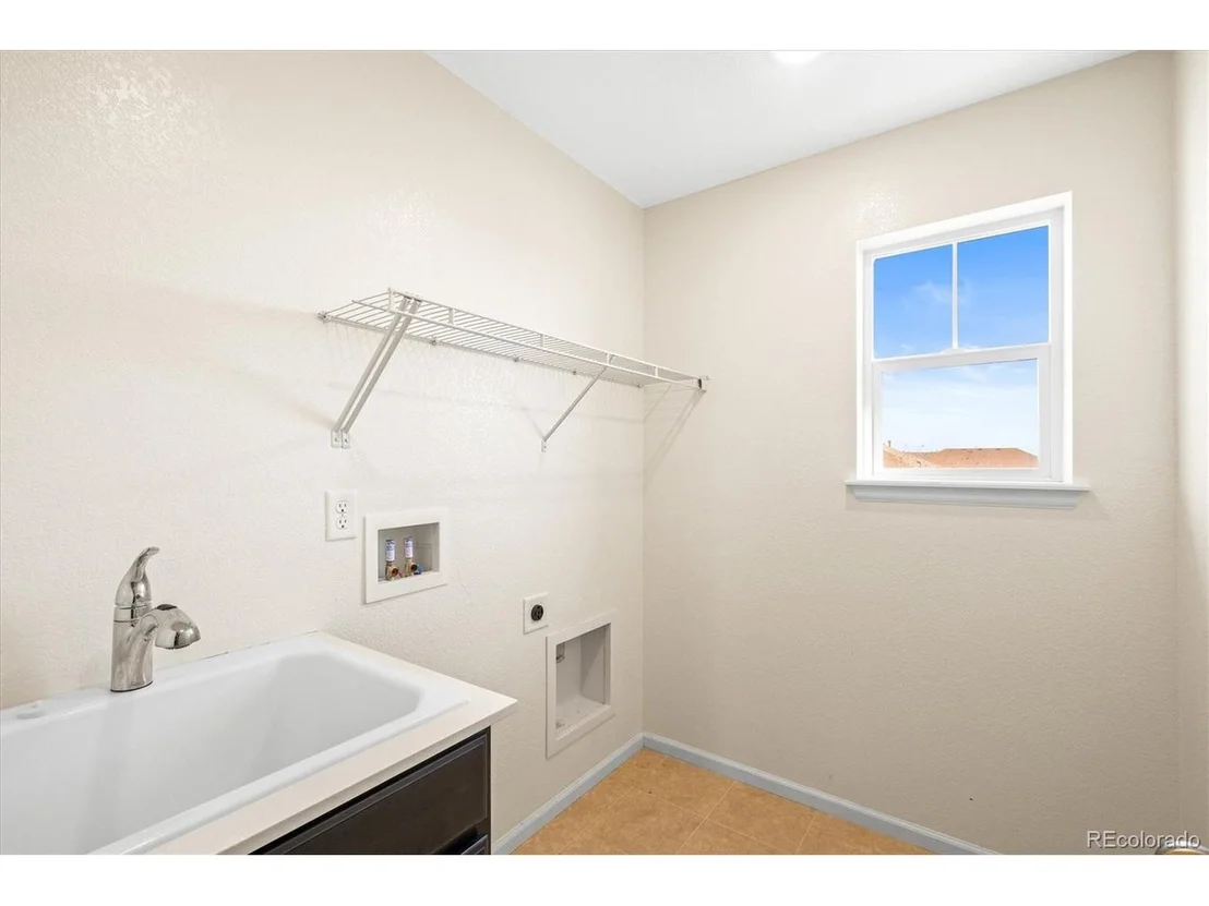 Photo of 12611 Eagle River Rd