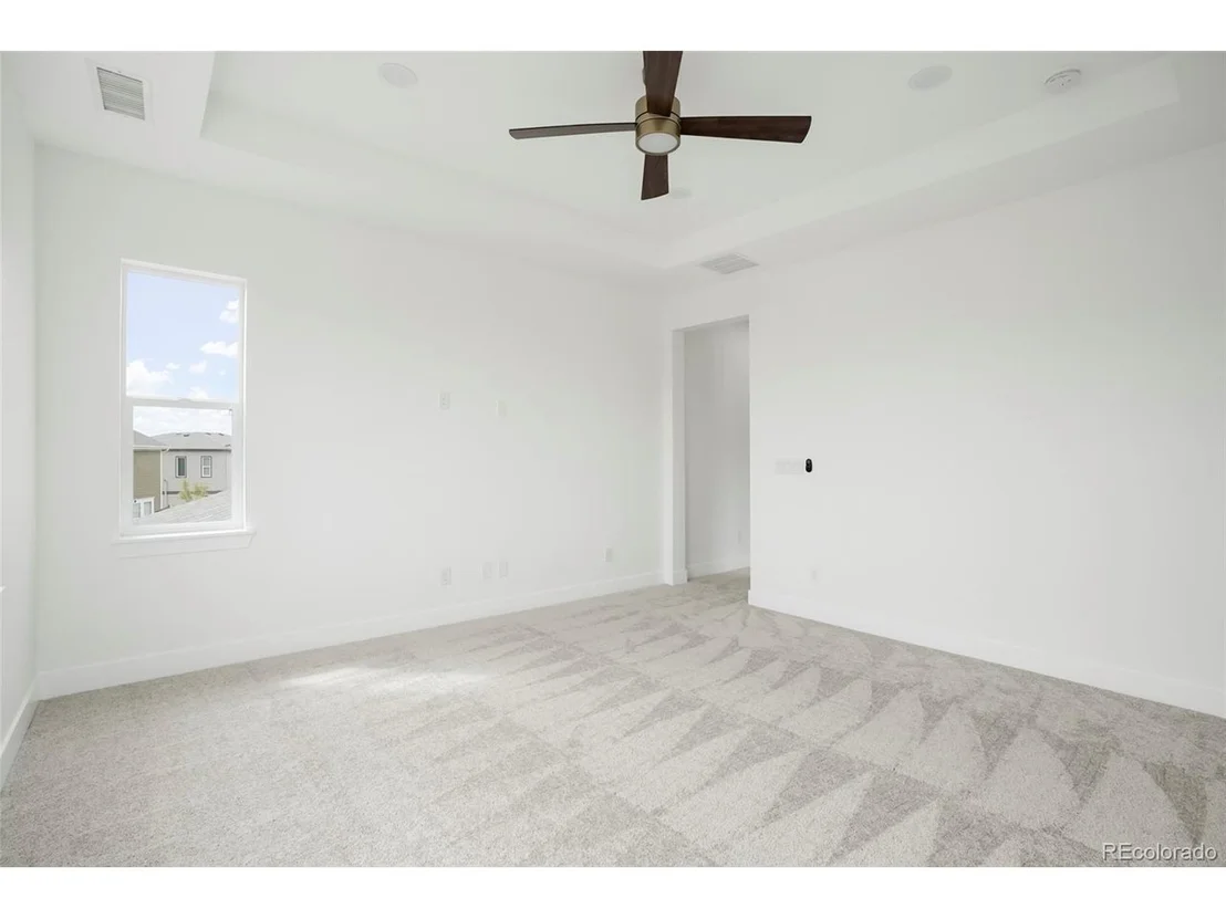 Photo of 13342 Newport Cir