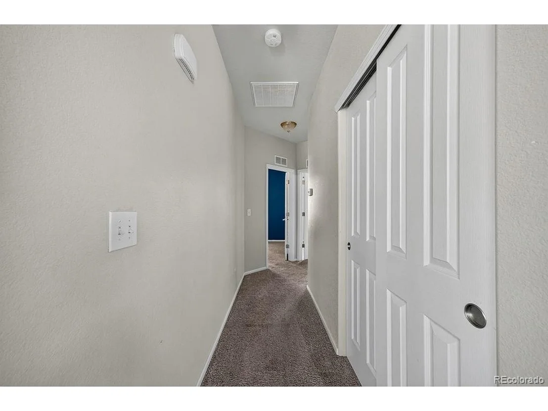 Photo of 370 Naples St