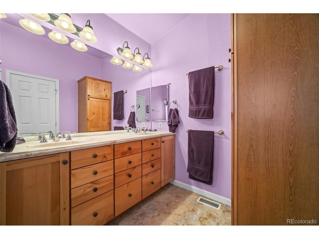 Photo of 37 Mountain View Dr